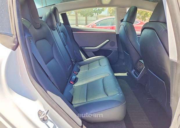 Tesla Model 3 2025 — լուսանկար 8