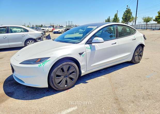 Tesla Model 3 2025 — լուսանկար 1