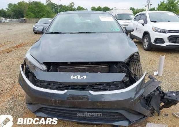 Kia Forte 2023 — photo 2