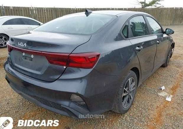 Kia Forte 2023 — photo 5