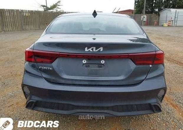 Kia Forte 2023 — photo 7