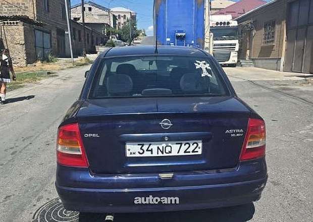 Opel Astra 2019 — լուսանկար 1