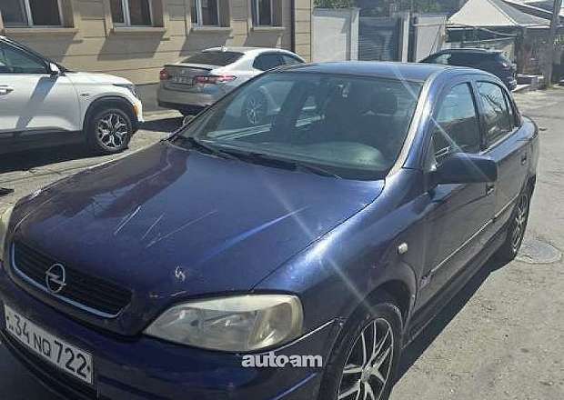 Opel Astra 2019 — լուսանկար 3