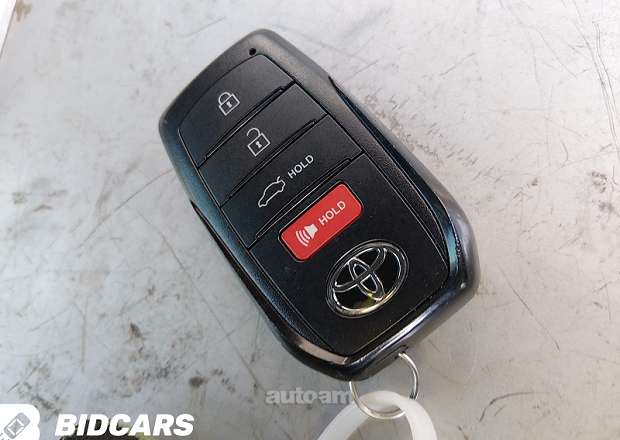 Toyota Camry 2026 — լուսանկար 10