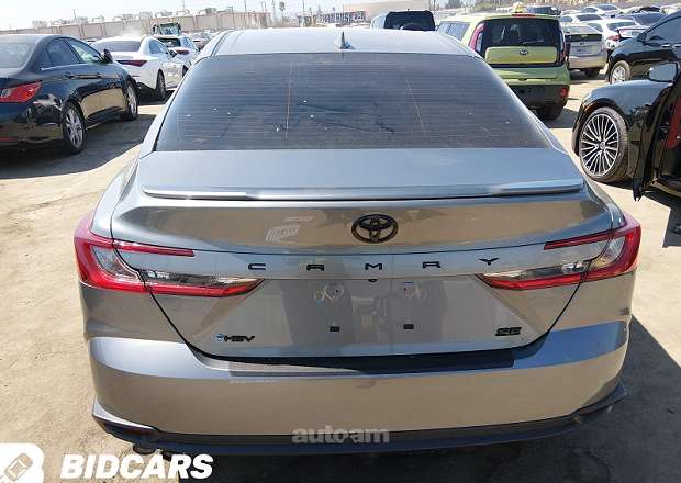 Toyota Camry 2026 — լուսանկար 12
