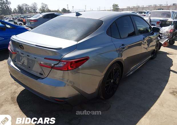 Toyota Camry 2026 — լուսանկար 4