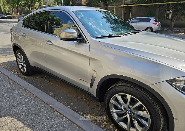 BMW X6