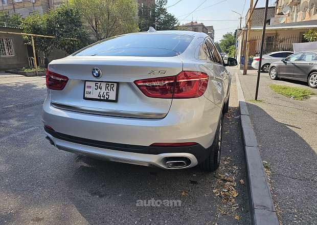 BMW X6