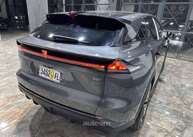 Changan Deepal S07