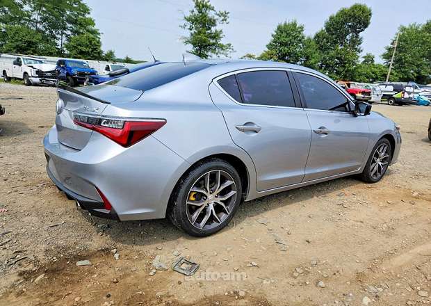 Acura ILX