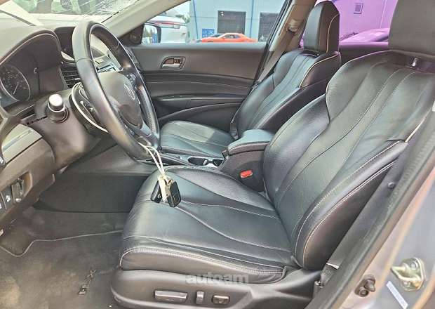Acura ILX
