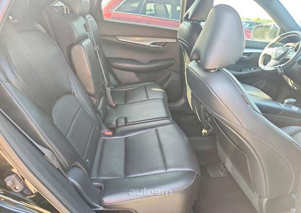 Infiniti QX50