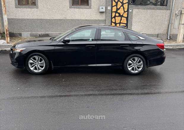 Honda Accord 2018 — լուսանկար 2