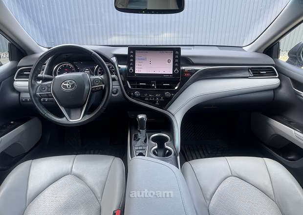 Toyota Camry 2021 — լուսանկար 9