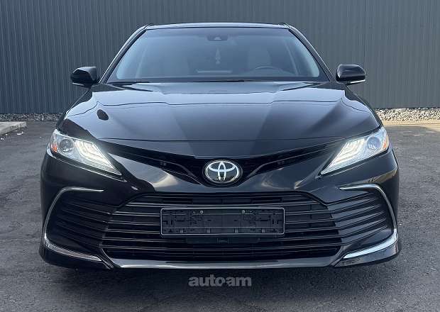 Toyota Camry 2021 — լուսանկար 6