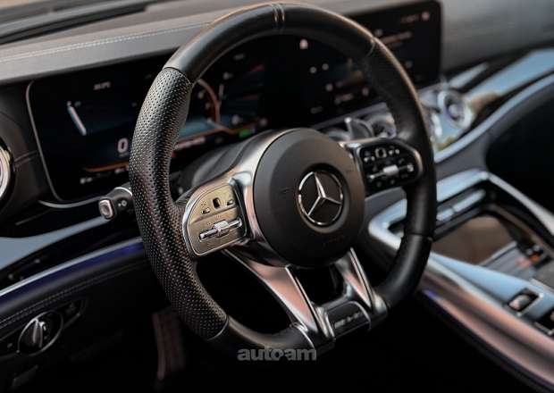 Mercedes-Benz AMG GT