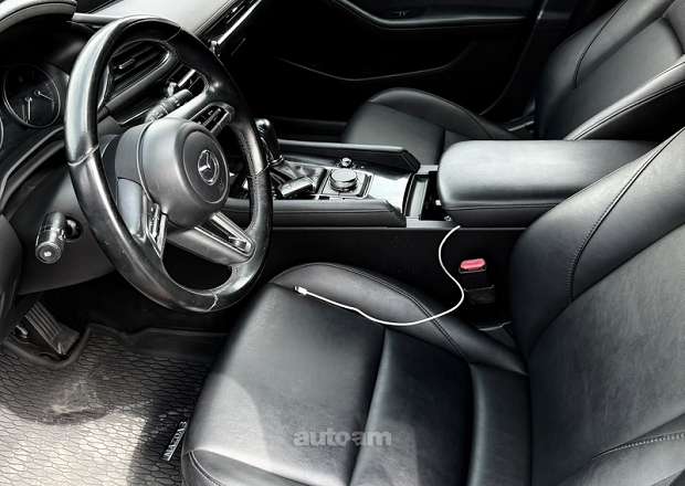 Mazda 3 2019 — լուսանկար 7