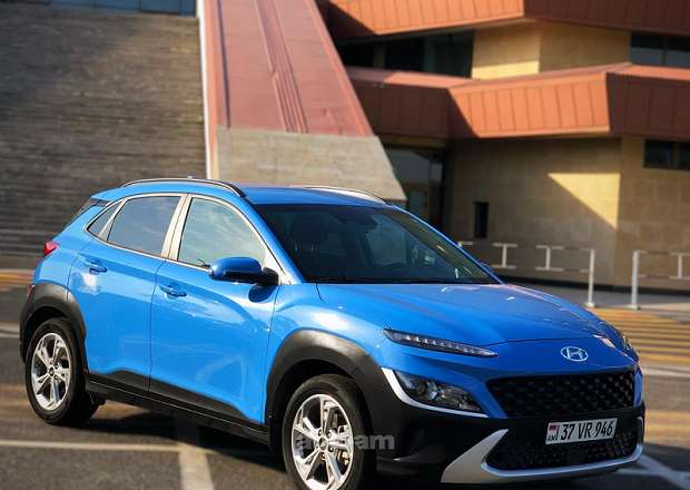 Hyundai Kona 2022 — լուսանկար 2