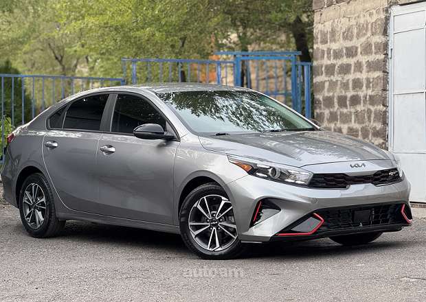 Kia Forte 2023 — լուսանկար 7