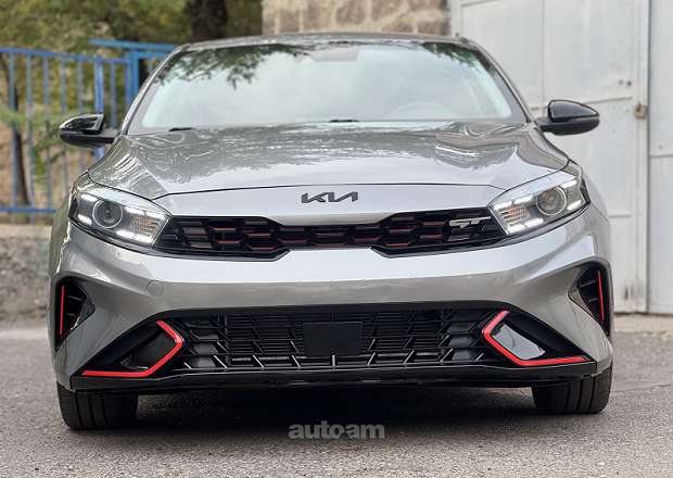 Kia Forte 2023 — լուսանկար 4