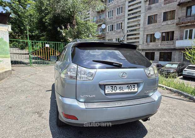 Lexus RX 330