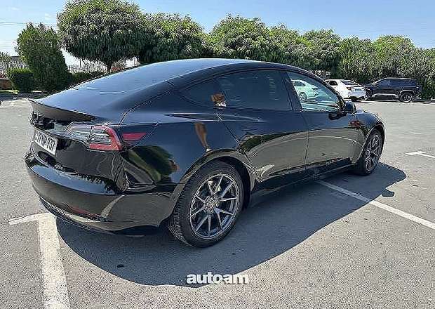Tesla Model 3 2021 — photo 4