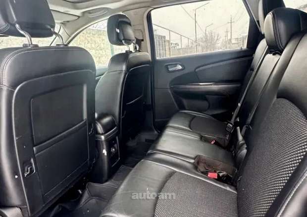 Dodge Journey 2020 — լուսանկար 3