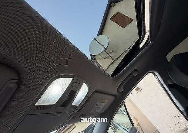 Hyundai Elantra 2018 — լուսանկար 8