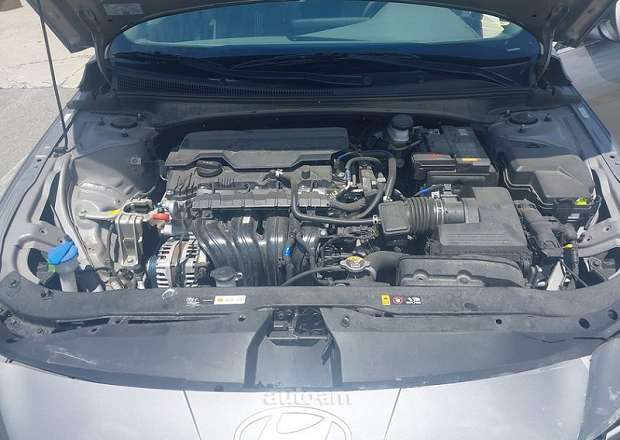 Hyundai Elantra 2024 — լուսանկար 12