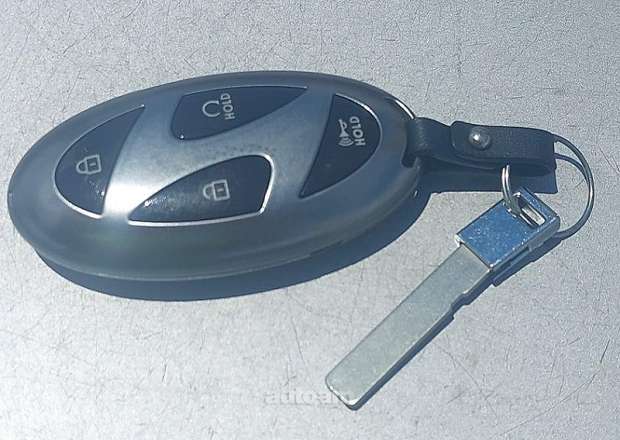 Hyundai Elantra 2024 — լուսանկար 13