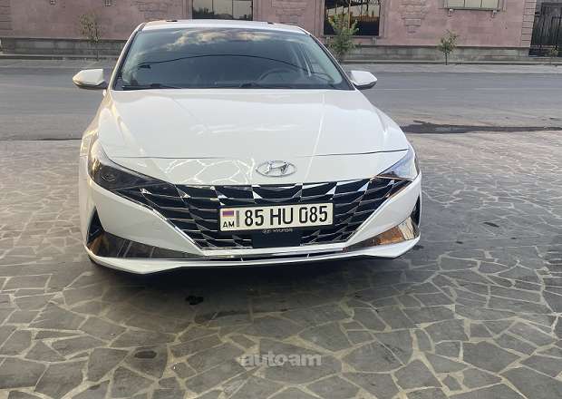 Hyundai Elantra 2021 — լուսանկար 1