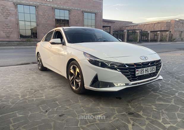 Hyundai Elantra 2021 — լուսանկար 3