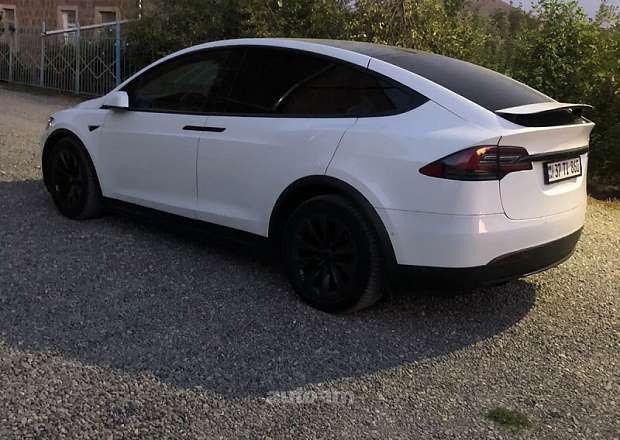 Tesla Model X 2018 — լուսանկար 5