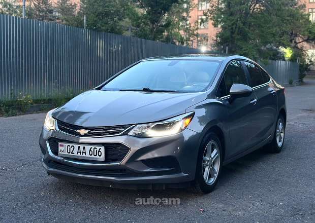 Chevrolet Cruze 2017 — photo 3