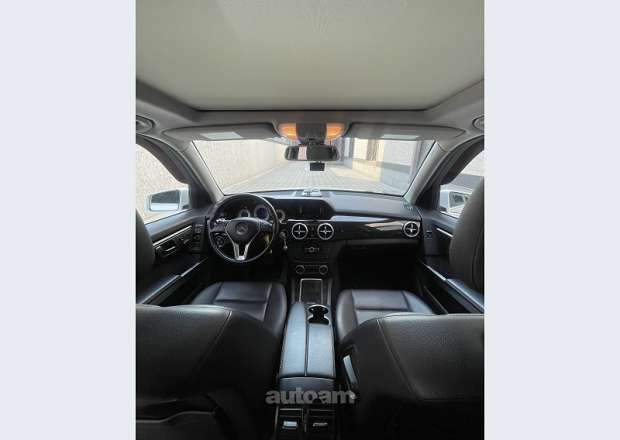 Mercedes-Benz GLK 350 2015 — լուսանկար 1