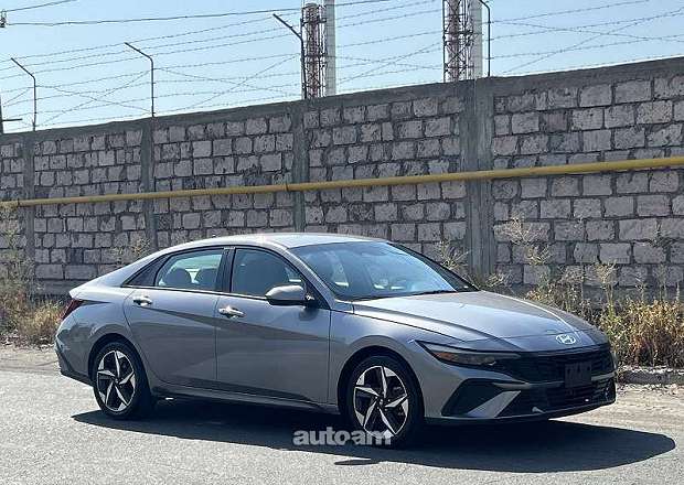 Hyundai Elantra 2024 — photo 7