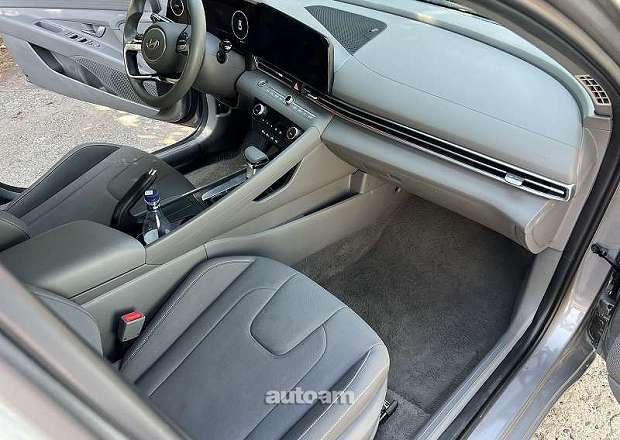 Hyundai Elantra 2024 — photo 10