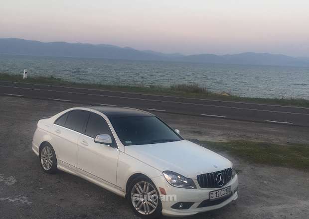 Mercedes-Benz C 300 2008 — լուսանկար 4