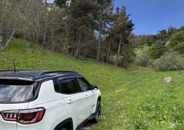 Jeep Compass 2020 — фото 4