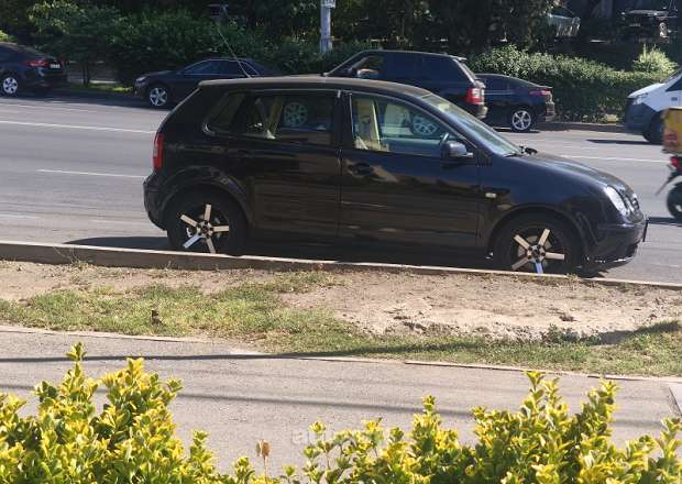Volkswagen Polo 2004 — լուսանկար 6
