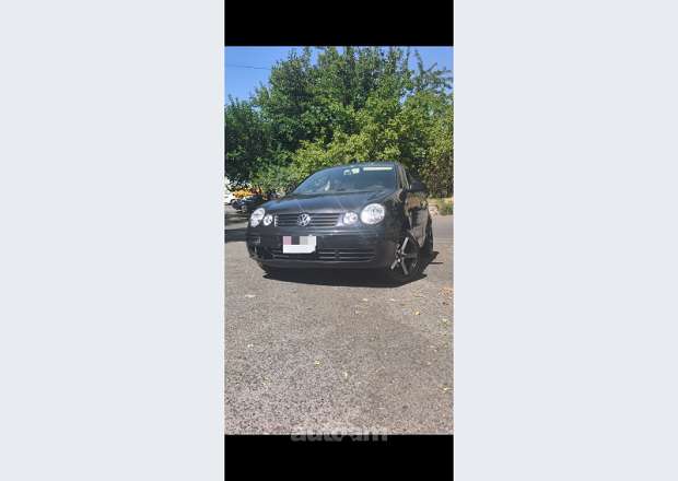 Volkswagen Polo 2004 — լուսանկար 1