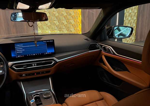 BMW i4