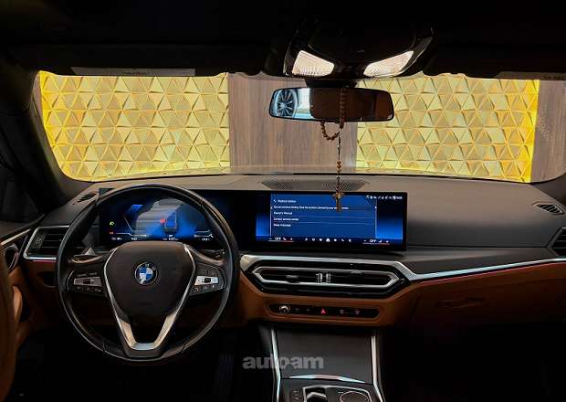 BMW i4