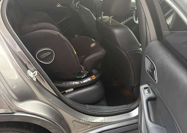 Mercedes-Benz GLA 250 2015 — լուսանկար 2