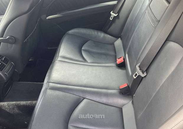 Mercedes-Benz E 350 2006 — photo 9