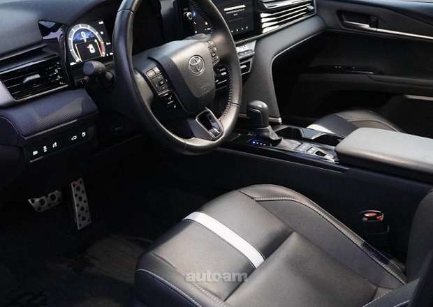 Toyota Camry 2024 — photo 12