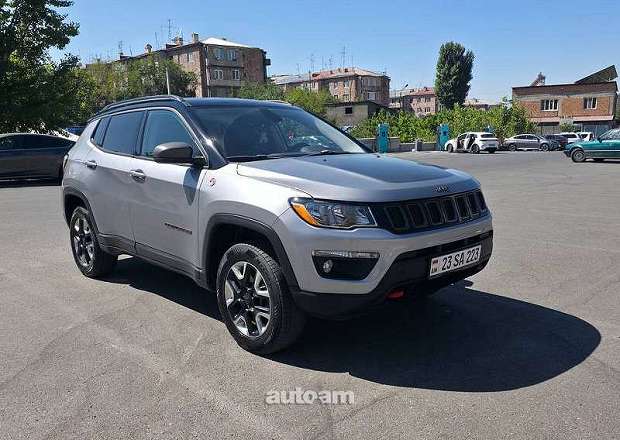 Jeep Compass 2018 — photo 3