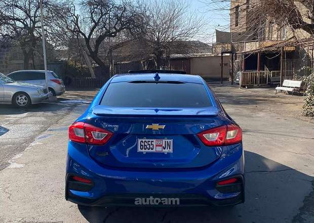Chevrolet Cruze 2018 — լուսանկար 2