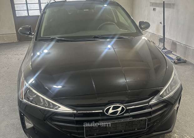 Hyundai Elantra 2020 — լուսանկար 3