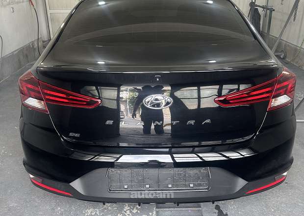Hyundai Elantra 2020 — լուսանկար 6